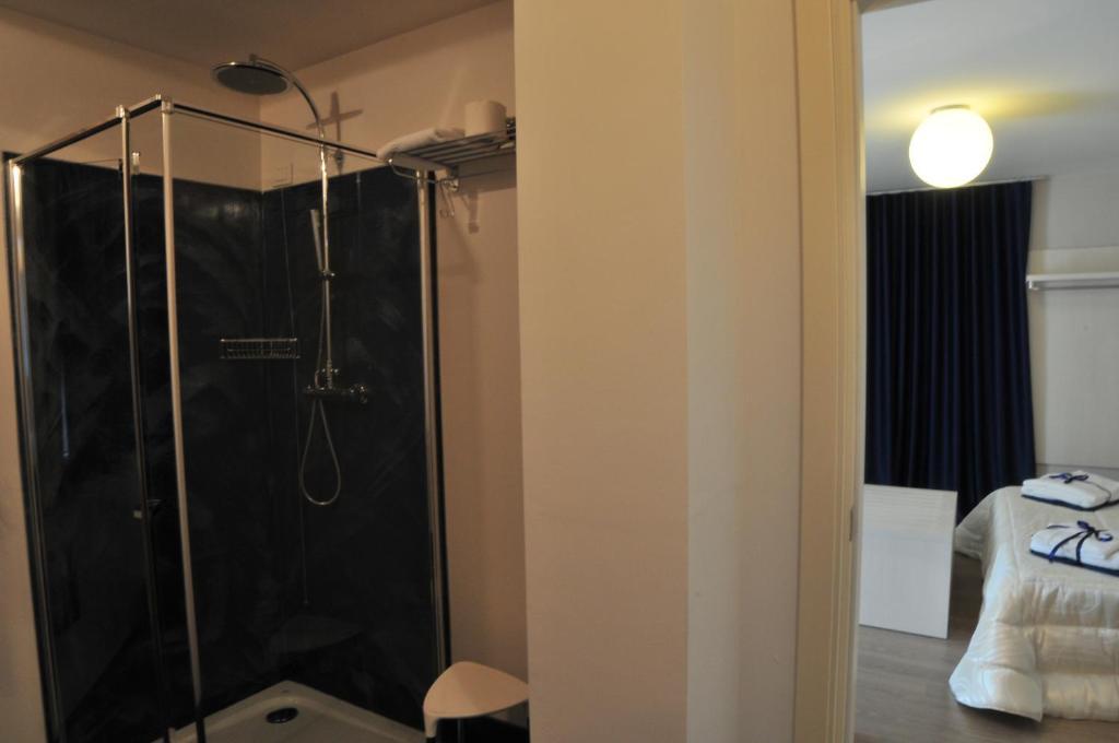 Moniga del Garda Bed & Breakfast Vieulif المظهر الخارجي الصورة