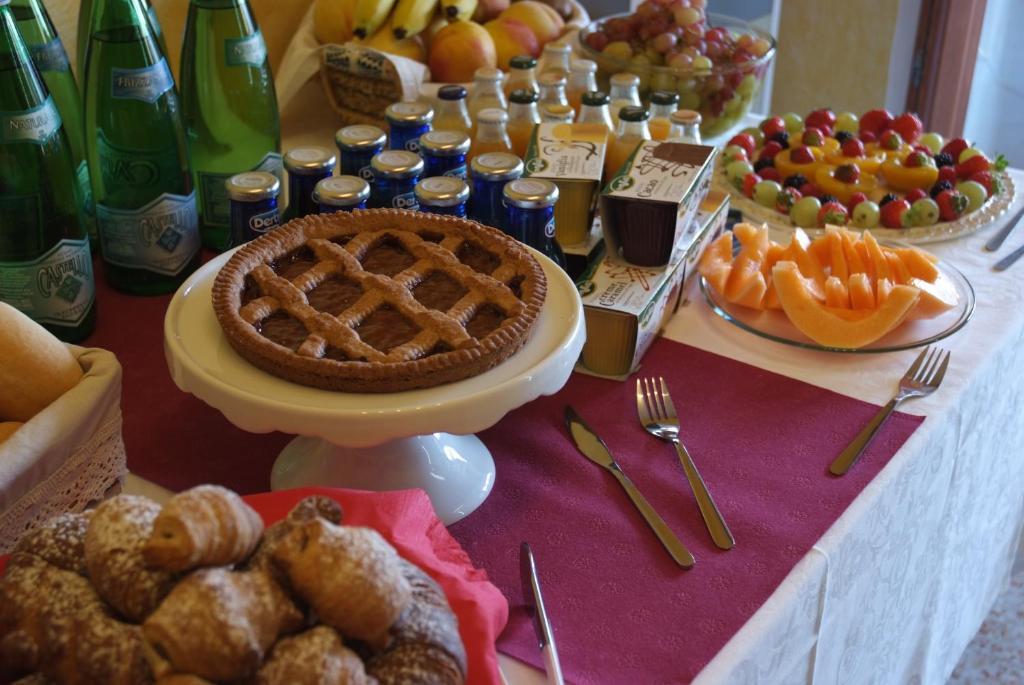 Moniga del Garda Bed & Breakfast Vieulif المظهر الخارجي الصورة